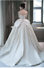 Load image into Gallery viewer, Princess Sleeveless Corset Bridal Gowns Tube Lace Wedding Dresses with Big Bowknot - promboutiqueonline
