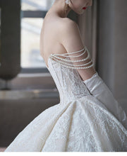 Load image into Gallery viewer, Princess Sleeveless Corset Bridal Gowns Tube Lace Wedding Dresses with Big Bowknot - promboutiqueonline