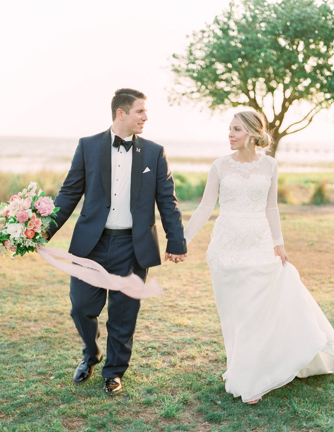 What Wedding Dress Should I Wear for a Garden Wedding? 15 Beautiful Styles for Every Bride