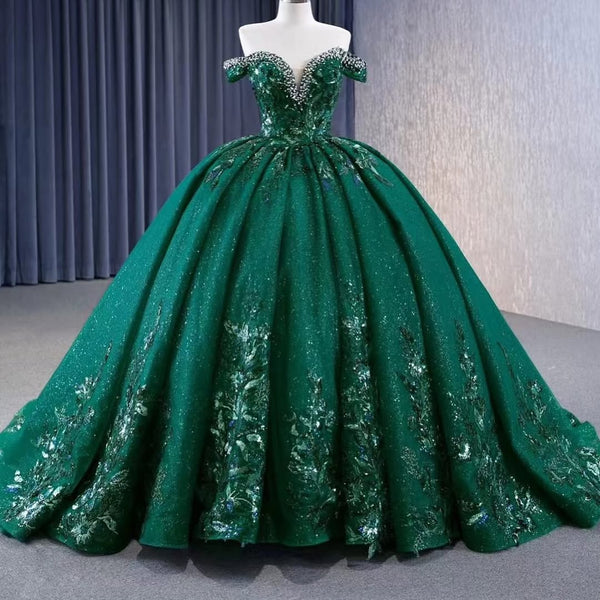 A Contemporary Bridal Trend Analysis: Colorful Wedding Dresses