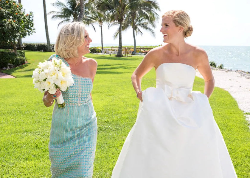Can 50+ Mothers Wear Strapless Dresses to Wedding Parties?