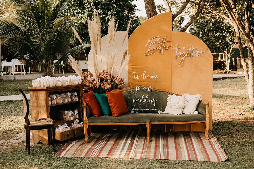 How to Plan a Backyard Wedding (Guide for a Beautiful, Budget-Smart Celebration)