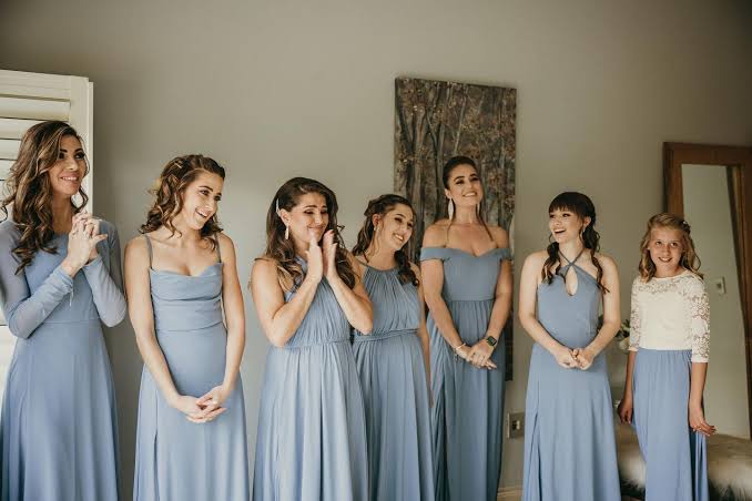 Mix-and-Match Bridesmaid Dresses: How to Create a Beautifully Coordinated Look