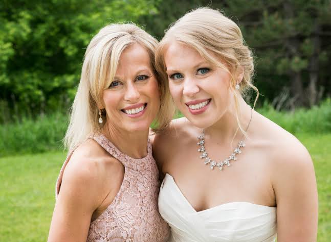 mother of the bride with flattering dress