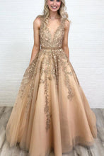 Load image into Gallery viewer, Flowers Embroidery Long Applique Prom Gowns with Straps