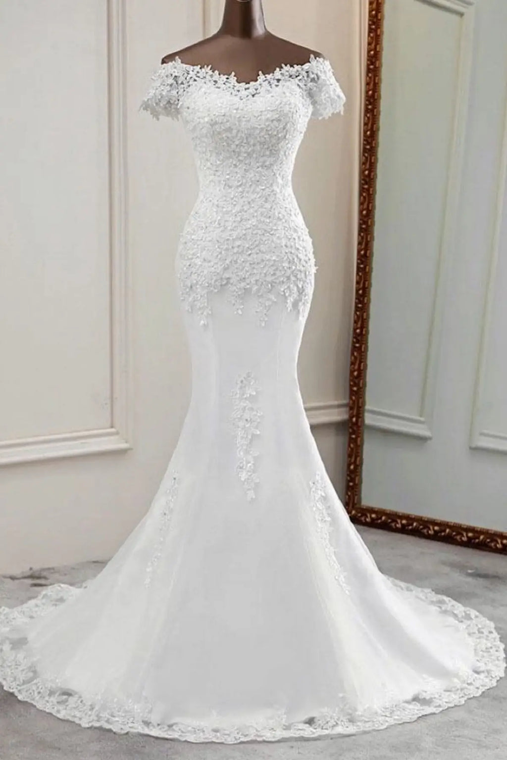 Appliquéd Mermaid Lace Wedding Gown with Off the Shoulder Design and Short Sleeves