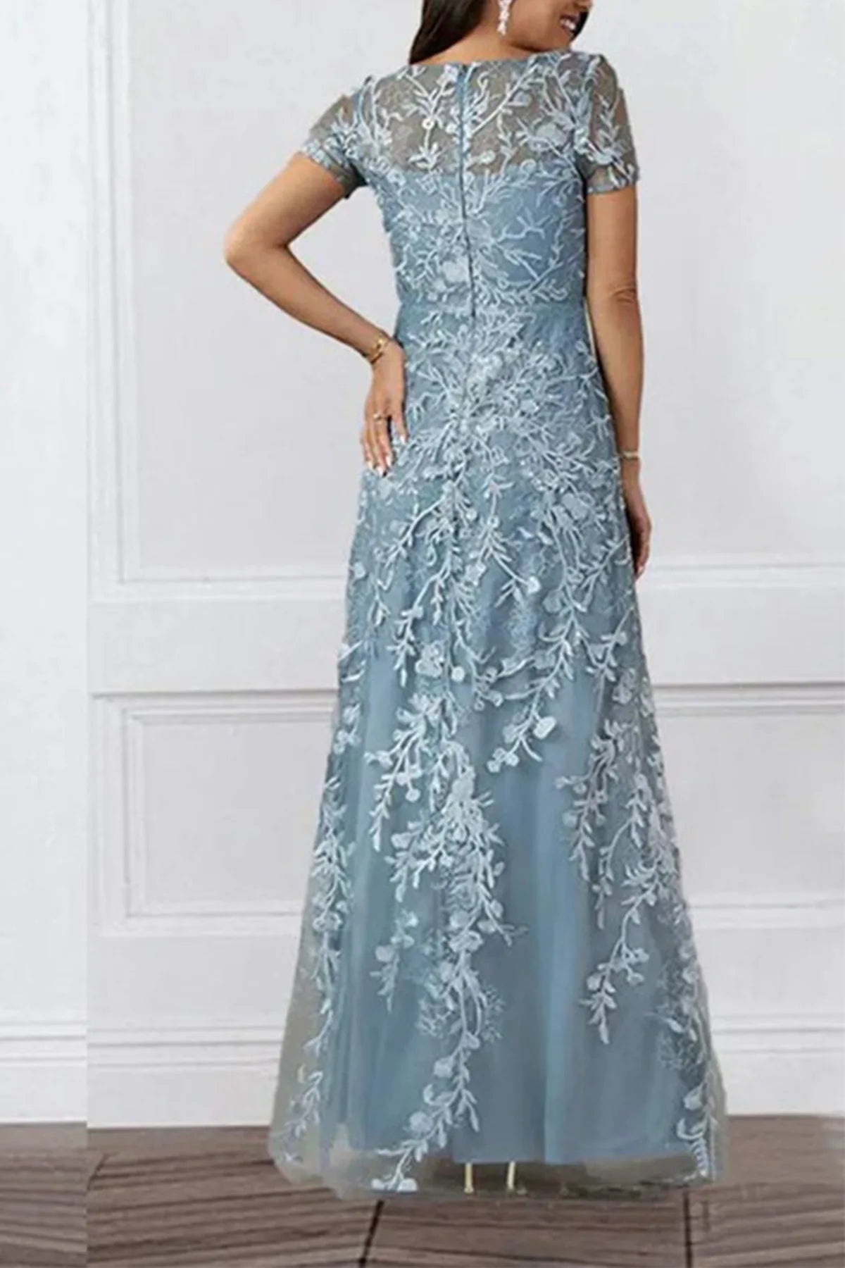 Boat Neck Floral Lace Floor Length Mother of the Bride Dress with Short Sleeves