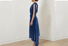 Load image into Gallery viewer, Asymmetric Ruched Navy Blue Mother of The Bride Dress Jewel Neck