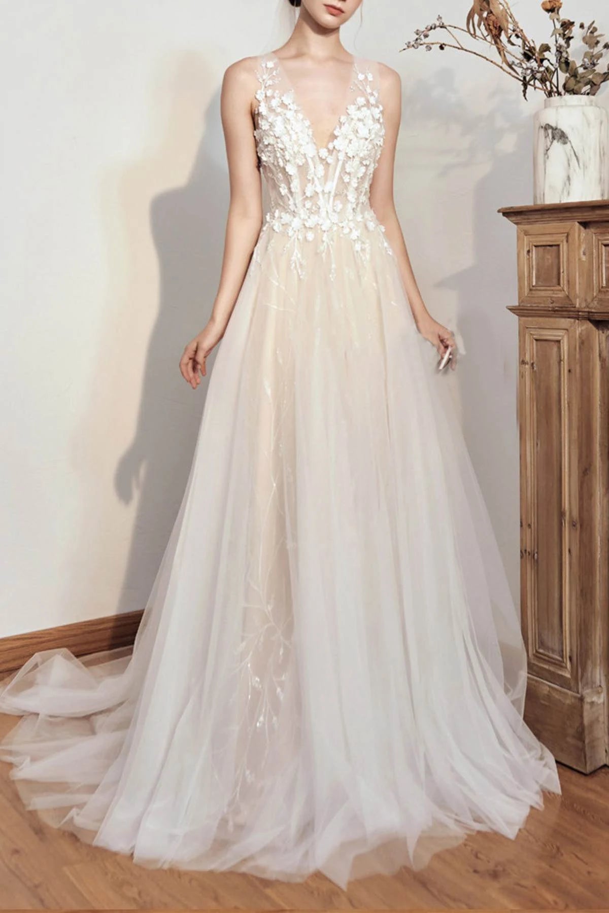 3D Floral Appliqué Plunging V-Neck A-Line Tulle Wedding Dress