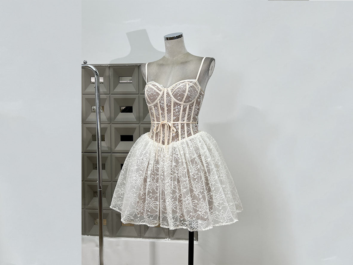 Sweet Lace French Corset Wedding Dress for Elegant Short Weddings