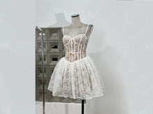 Load image into Gallery viewer, Sweet Lace French Style Corset Short Wedding Dresses