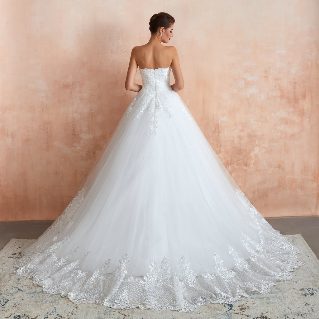 Floral Appliques Lace Sweetheart Wedding Gowns with Train - promboutiqueonline