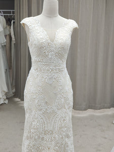 V-neck Swirl Lace Cap Sleeves Wedding Dresses with Sweep Train