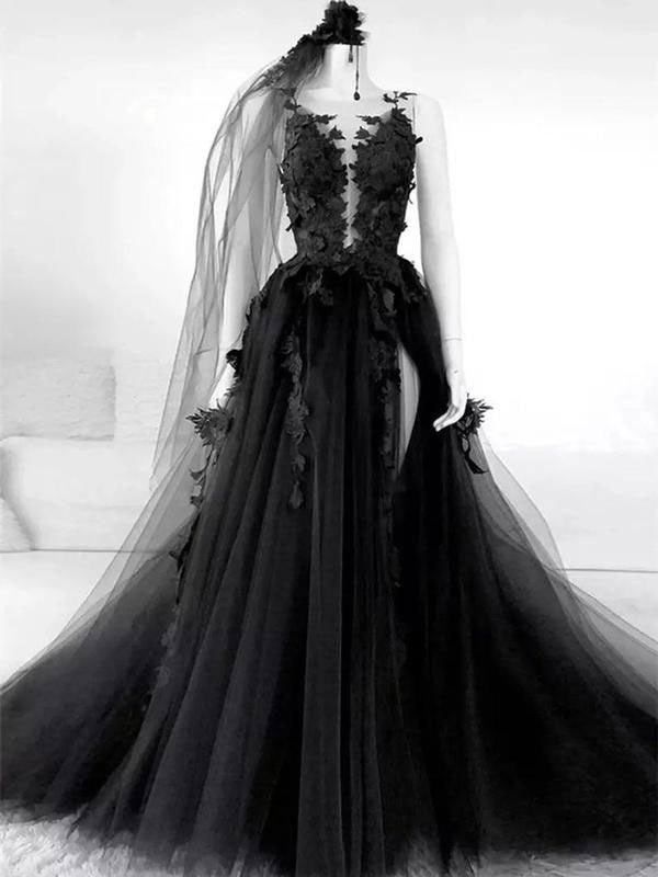 Black Tulle Gothic Wedding Dresses Sideslit with Veil Halloween Appliqued Wedding Gowns - promboutiqueonline
