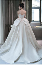 Load image into Gallery viewer, Princess Sleeveless Corset Bridal Gowns Tube Lace Wedding Dresses with Big Bowknot