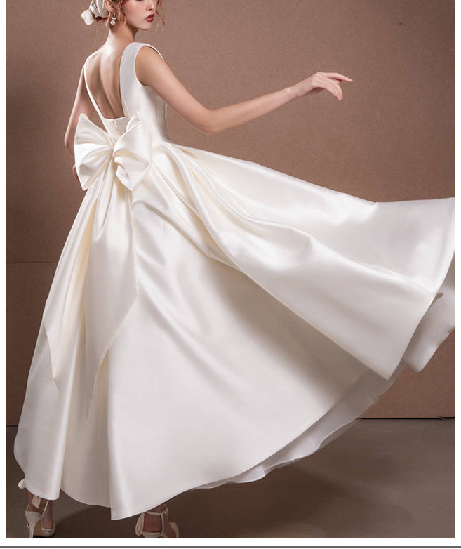 Chic Vintage Square Neckline Satin Wedding Dresses with Big Bowknot for Short Girls - promboutiqueonline