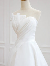 Load image into Gallery viewer, Draped Asymmetric Neckline A-line Wedding Dresses Sweep Train for Petite Brides