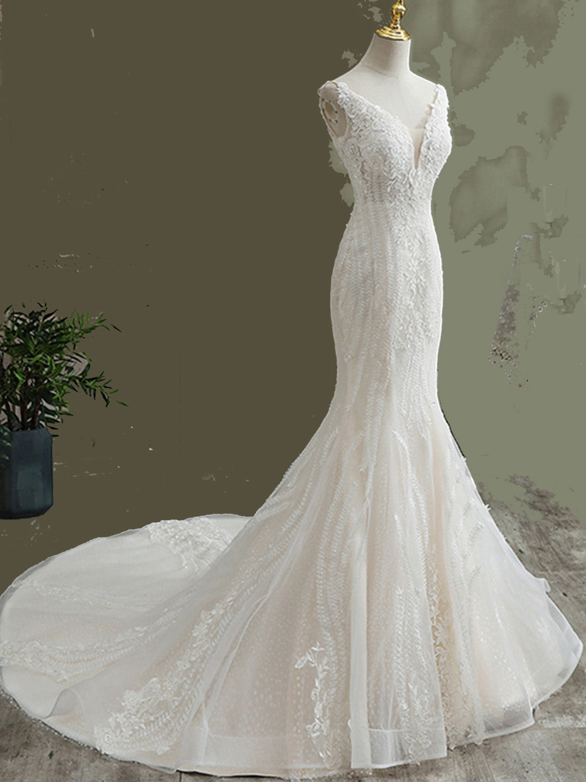 Sheer V-neck Long Floral Lace Mermaid Wedding Dresses - promboutiqueonline