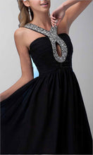Load image into Gallery viewer, Keyhole Sequin Halter Straps Short Black Graduation Prom Dresses P441